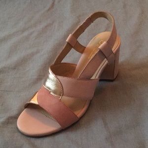 Seychelles Odds & Ends Rose Gold Leather Heel